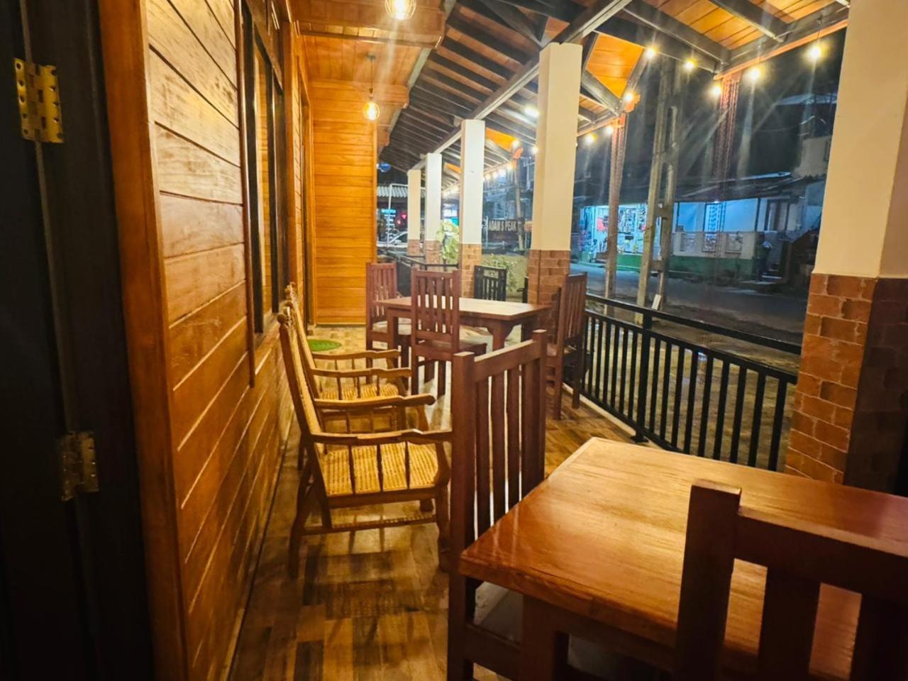 Sun Mount Adams Peak Hotel Nallathanniya Luaran gambar
