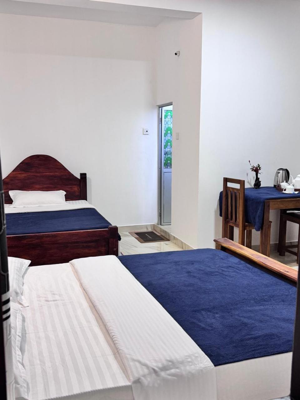 Sun Mount Adams Peak Hotel Nallathanniya Luaran gambar